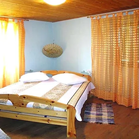 Casa Vecchia Viskic בית נופש *